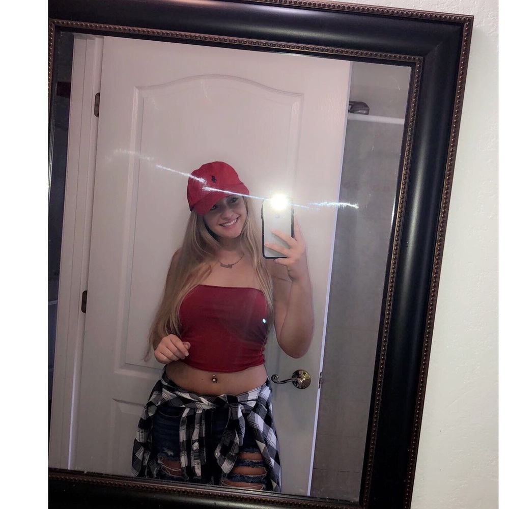 Meet your Posher, Alyssa